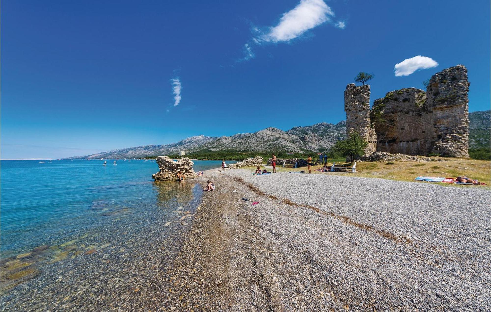 4 Bedroom Awesome Apartment In Starigrad Екстер'єр фото